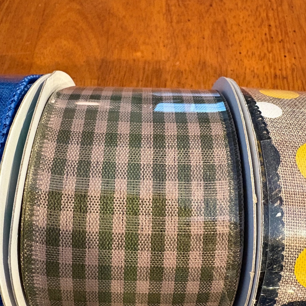 Wired Ribbon, NEW, 2.5” Wide, Pack Of 10 - Picture 7 of 8